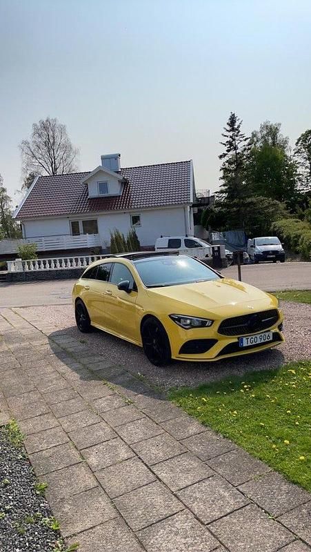 Gul Begagnad 2020 Mercedes CLA220 Shooting Brake AMG Kombi | 269 000 kr (Marknadspris) - Bild 1/4