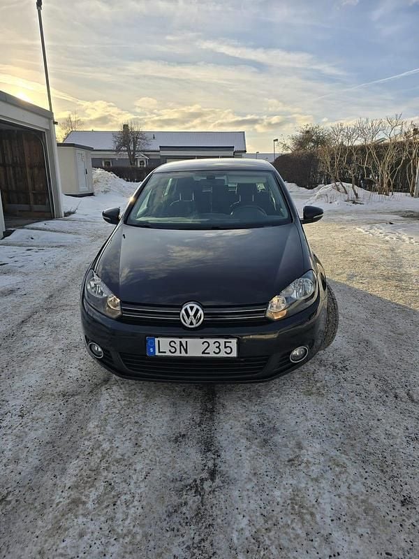 Begagnad 2011 VW Golf VI Halvkombi | 65 000 kr (Bra pris) - Bild 1/4