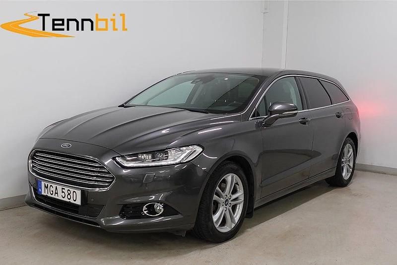 Grå Begagnad 2015 Ford Mondeo Business Edition Kombi | 139 900 kr (Marknadspris) - Bild 1/4