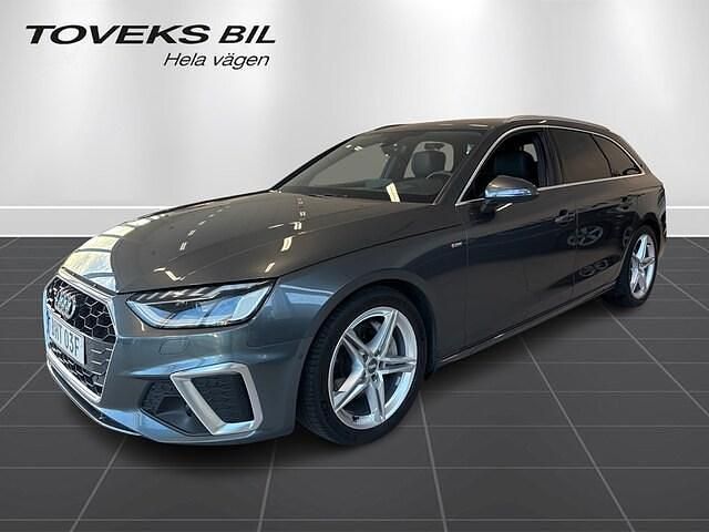 Daytonagrå pärleffekt Begagnad 2019 Audi A4 S-Line Kombi | 309 900 kr (Marknadspris) - Bild 1/4