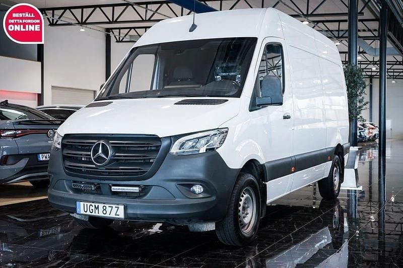 Vit Begagnad 2022 Mercedes Sprinter Van | 359 500 kr (Bra pris) - Bild 1/4