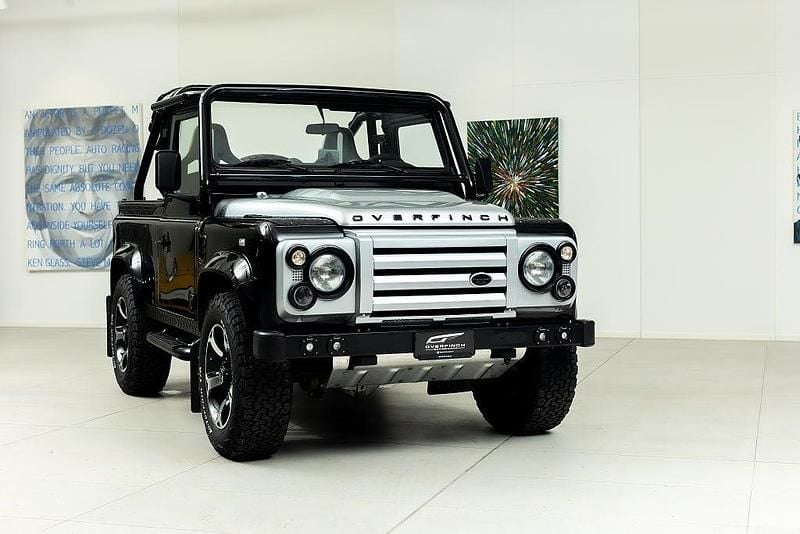 Begagnad Land Rover Defender 123 HK (90 kW) 2009 Svart SUV