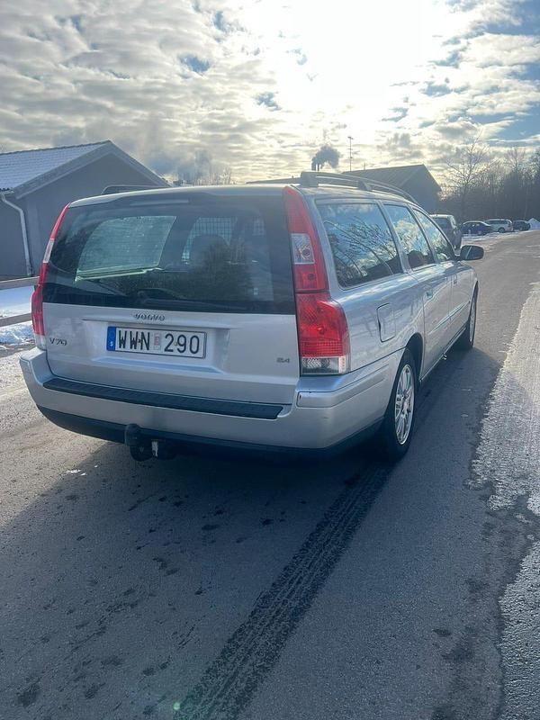 Begagnad Volvo V70 170 HK (125 kW) 2006 Kombi