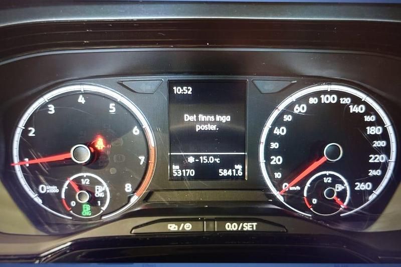 Begagnad VW Polo 90 HK (66 kW) 2018 Blå Halvkombi