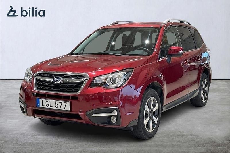Ljusröd Begagnad 2018 Subaru Forester SUV | 229 900 kr (Marknadspris) - Bild 1/3