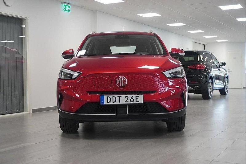 Begagnad MG ZS Luxury 130 kW (177 HK) 2021 Okänd Sedan