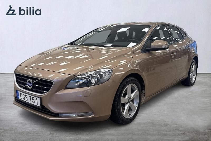Begagnad Volvo V40 Kinetic 116 HK (85 kW) 2014 Brun Halvkombi
