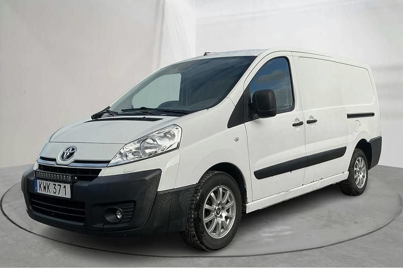 Vit Begagnad 2015 Toyota Proace Van | 80 000 kr (Marknadspris) - Bild 1/4
