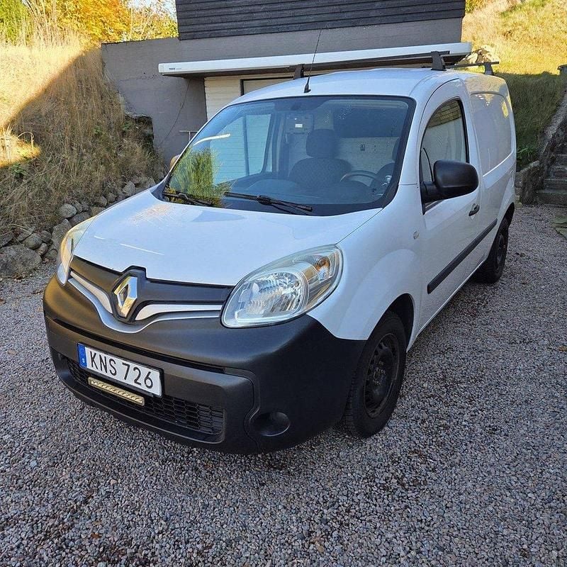 Vit Begagnad 2015 Renault Kangoo Minibuss | 46 000 kr (Bra pris) - Bild 1/4