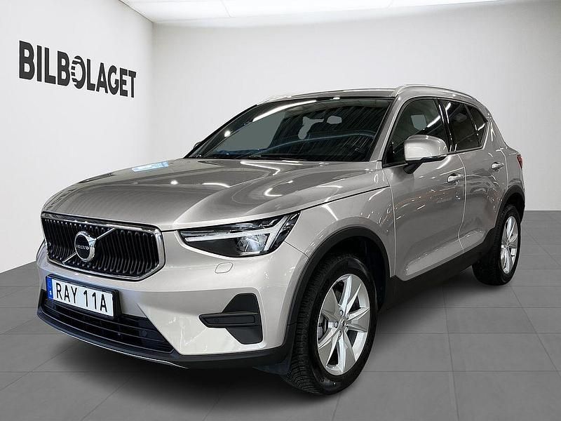 Begagnad 2024 Volvo XC40 SUV | 344 800 kr (Superpris) - Bild 1/4