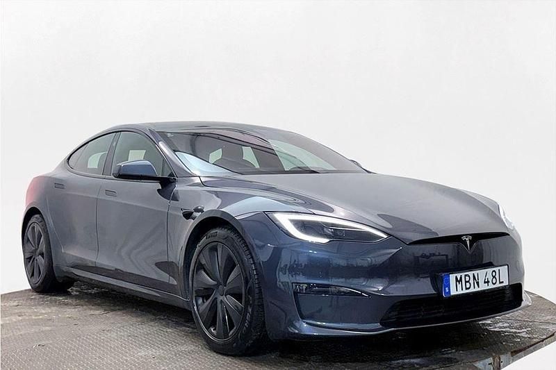 Begagnad Tesla Model S Plaid 759 kW (1033 HK) 2022 Grå Halvkombi
