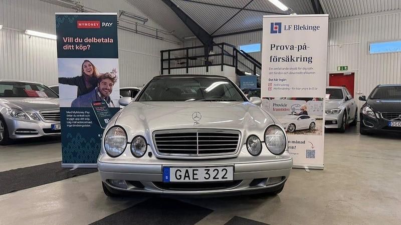 Begagnad Mercedes CLK230 193 HK (141 kW) 1998 Grå Cab