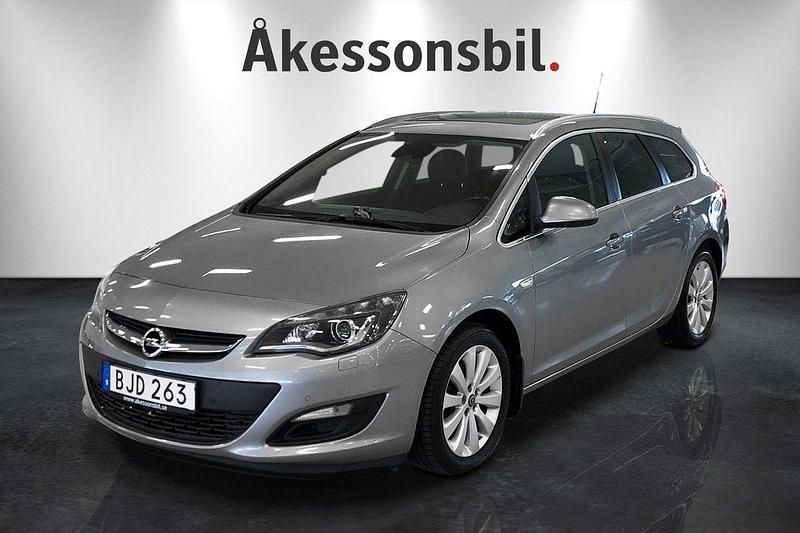 Grå Begagnad 2015 Opel Astra Kombi | 79 000 kr (Lite dyr) - Bild 1/4