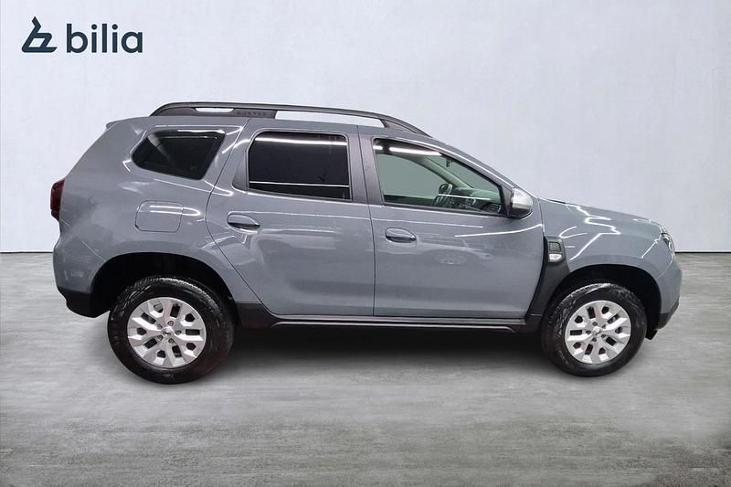 Begagnad Dacia Duster 151 HK (111 kW) 2023 Grå SUV