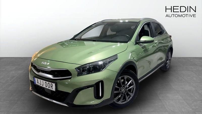 Grön Begagnad 2022 Kia XCeed SUV | 249 000 kr (Marknadspris) - Bild 1/4