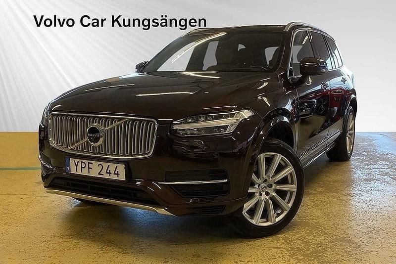 Mörkbrun Begagnad 2018 Volvo XC90 Inscription SUV | 419 900 kr (Superpris) - Bild 1/4