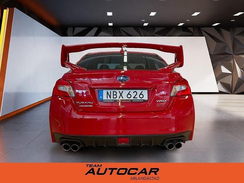 Begagnad Subaru WRX STI 301 HK (221 kW) 2017 Röd Sedan