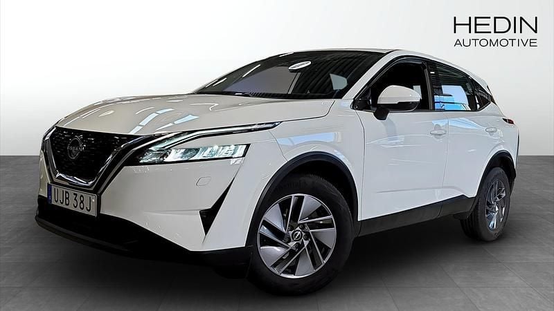 Svart Begagnad 2022 Nissan Qashqai Acenta SUV | 239 900 kr (Marknadspris) - Bild 1/4