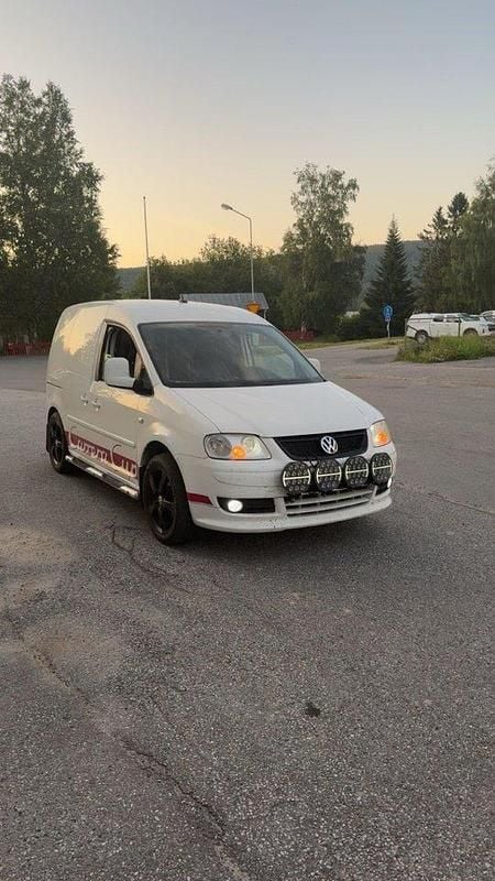 Vit Begagnad 2008 VW Caddy Minibuss | 35 000 kr (Bra pris) - Bild 1/3