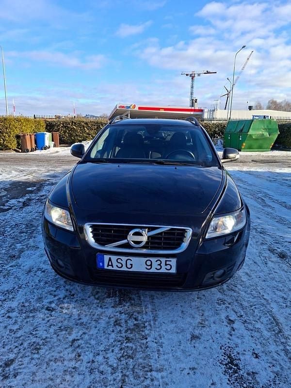 Begagnad Volvo V50 115 HK (84 kW) 2011 Kombi