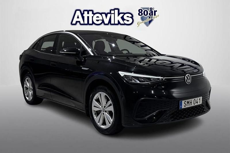Svart Begagnad 2022 VW ID.5 Pro Performance SUV | 329 900 kr (Marknadspris) - Bild 1/4
