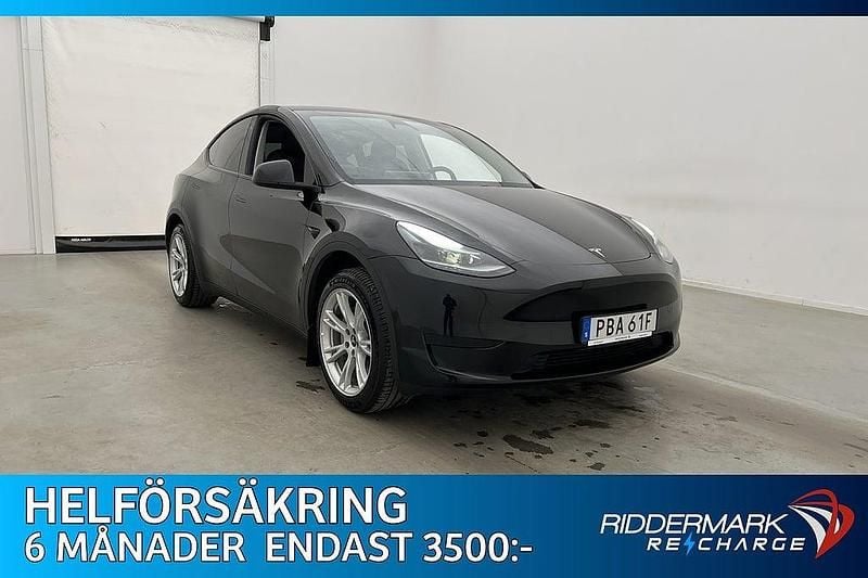 Begagnad Tesla Model Y Long Range RWD 255 kW (347 HK) 2024 Svart SUV