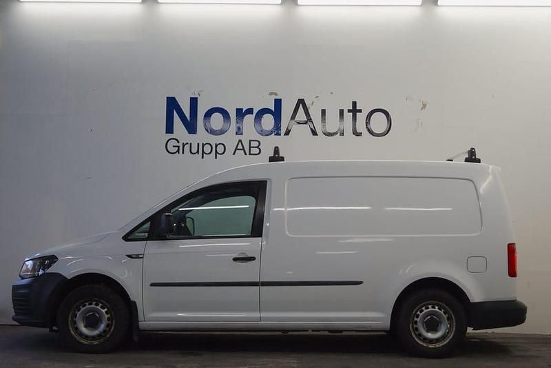 Vit Begagnad 2018 VW Caddy Maxi S Minibuss | 104 900 kr (Bra pris) - Bild 1/4