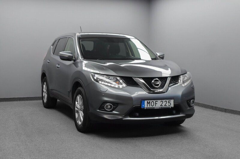 Grå Begagnad 2014 Nissan X-Trail SUV | 109 900 kr (Marknadspris) - Bild 1/4
