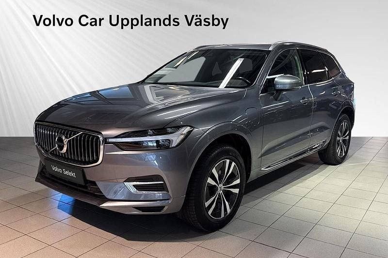 Grå Begagnad 2021 Volvo XC60 SUV | 359 900 kr (Superpris) - Bild 1/3
