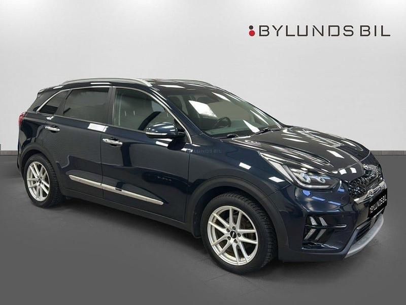 Begagnad Kia Niro Advance 141 HK (103 kW) 2021 Blå SUV