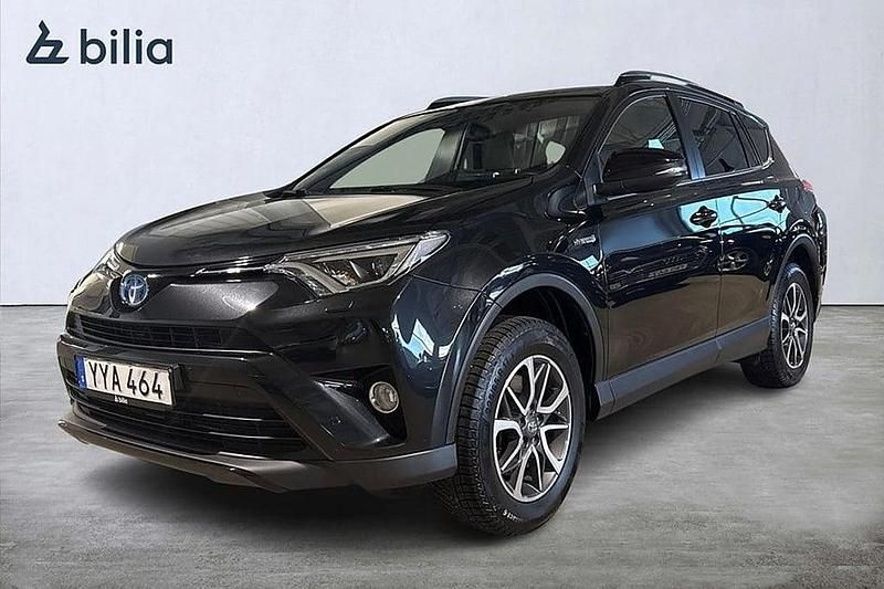 Svart Begagnad 2018 Toyota RAV4 Hybrid Edition SUV | 269 000 kr (Marknadspris) - Bild 1/4