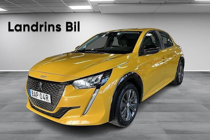 Gul Begagnad 2022 Peugeot e-208 Active Halvkombi | 139 900 kr (Bra pris) - Bild 1/4