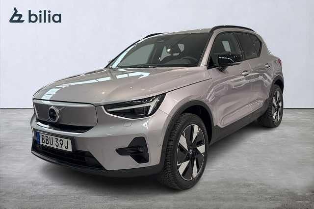 Silver Begagnad 2026 Volvo EX40 Single Motor Extended Range SUV | 529 000 kr (Superpris) - Bild 1/3