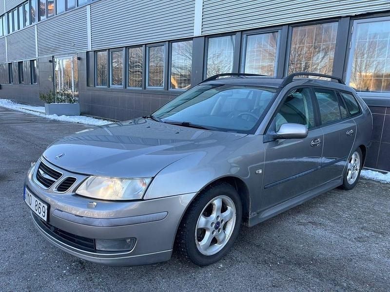 Begagnad Saab 9-3 Vector 209 HK (153 kW) 2006 Grå Kombi