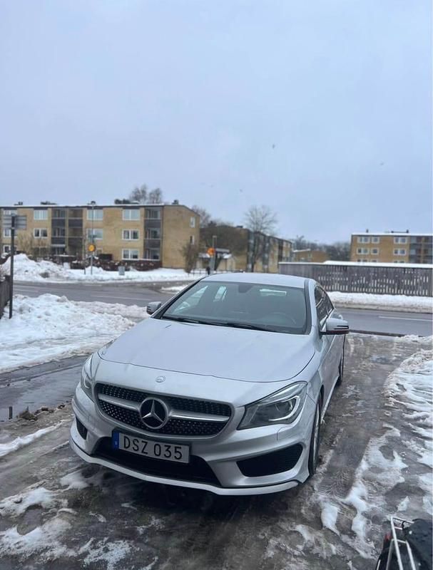 Begagnad Mercedes CLA200 156 HK (114 kW) 2015