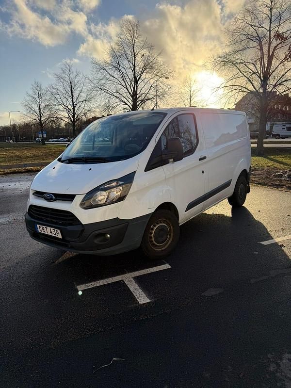 Begagnad 2014 Ford Transit Custom Minibuss | 75 000 kr - Bild 1/4