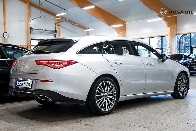 Begagnad Mercedes CLA200 Shooting Brake 2021 Silver Kombi