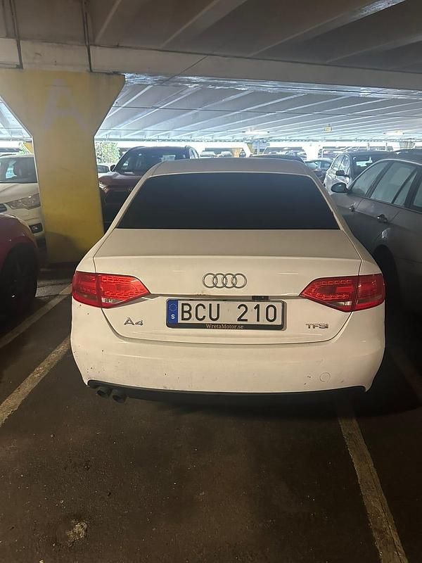 Begagnad Audi A4 160 HK (117 kW) 2011 Sedan