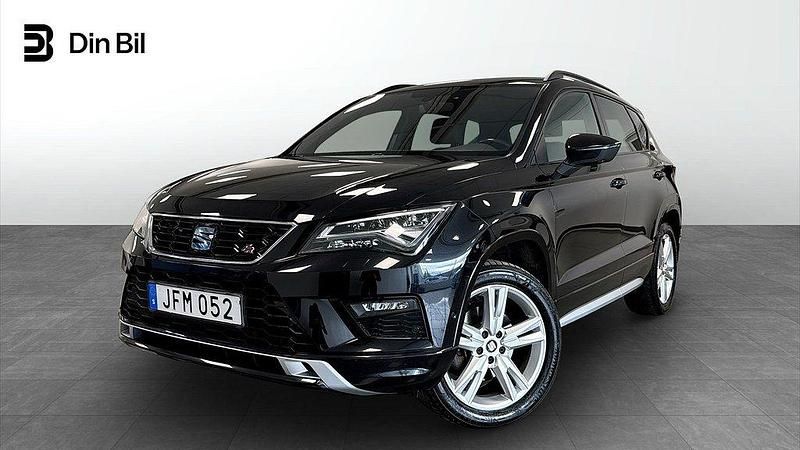 Svart (magic black metallic) Begagnad 2018 Seat Ateca 4Drive SUV | 254 900 kr (Lite dyr) - Bild 1/4