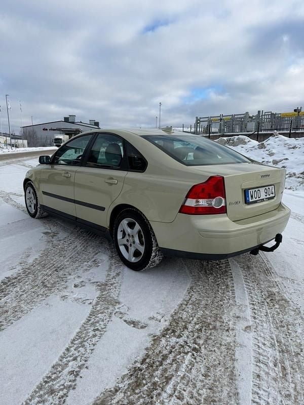 Begagnad Volvo S40 140 HK (102 kW) 2005 Sedan