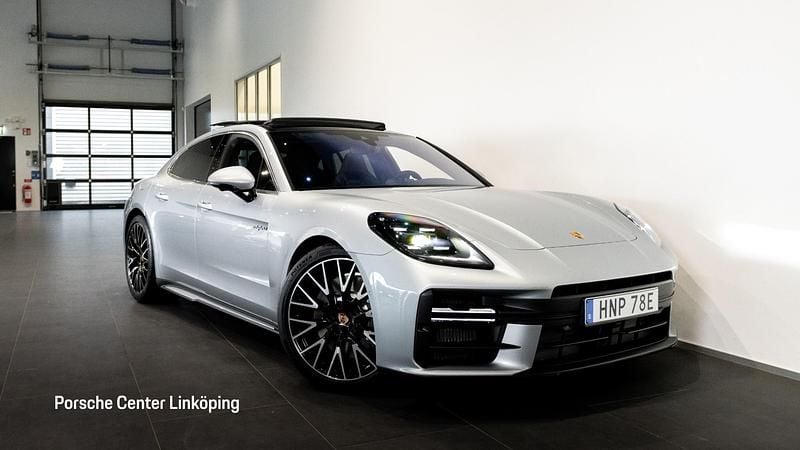 Ny 2026 Porsche Panamera 4 Sedan | 1 799 500 kr - Bild 1/4