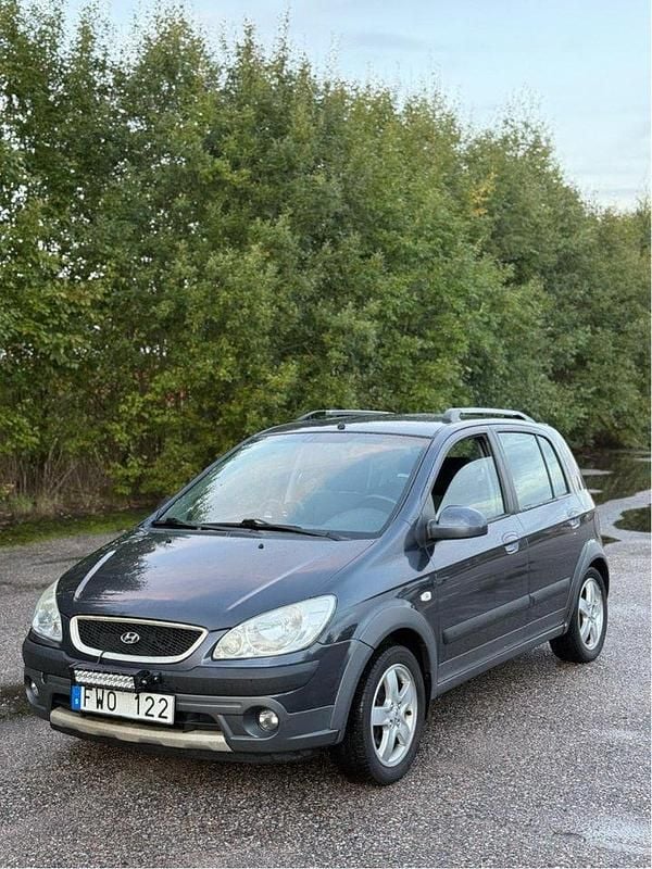 Grå Begagnad 2007 Hyundai Getz Halvkombi | 17 500 kr (Marknadspris) - Bild 1/4