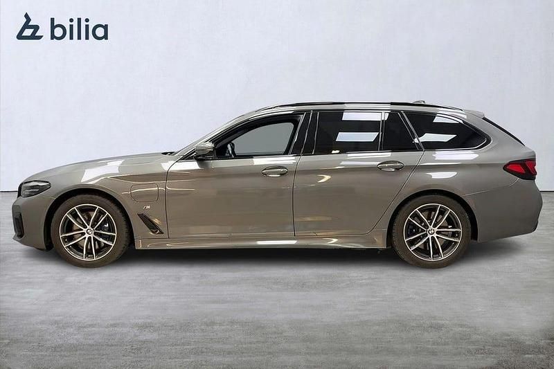 Begagnad BMW 530 M Sport 292 HK (214 kW) 2021 Berninagrå Kombi