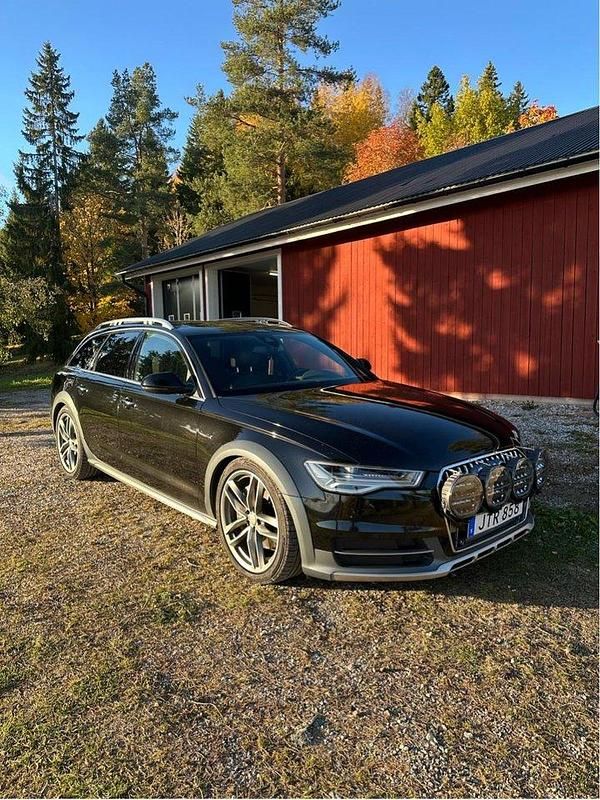 Svart Begagnad 2016 Audi A6 Allroad Kombi | 227 000 kr (Marknadspris) - Bild 1/4