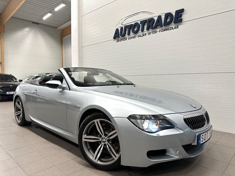 Ljusblå (blå) Begagnad 2007 BMW M6 Cabriolet Shadowline Cab | 519 900 kr - Bild 1/4