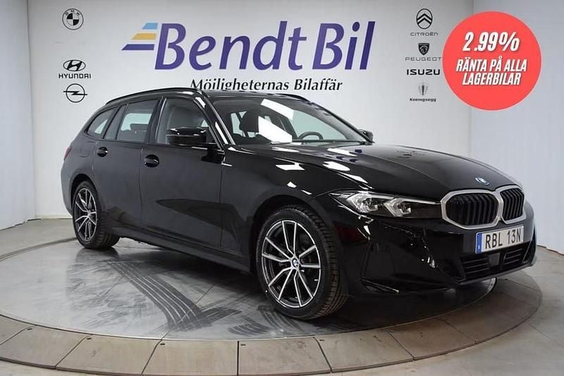 Begagnad BMW 330 Shadowline 292 HK (214 kW) 2025 Svart Kombi