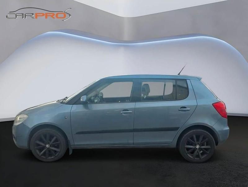 Begagnad Skoda Fabia 86 HK (63 kW) 2007 Ljusgrå Halvkombi