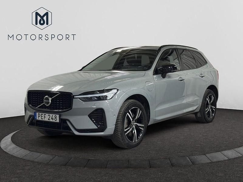 Begagnad Volvo XC60 Plus 350 HK (257 kW) 2023 Grå SUV