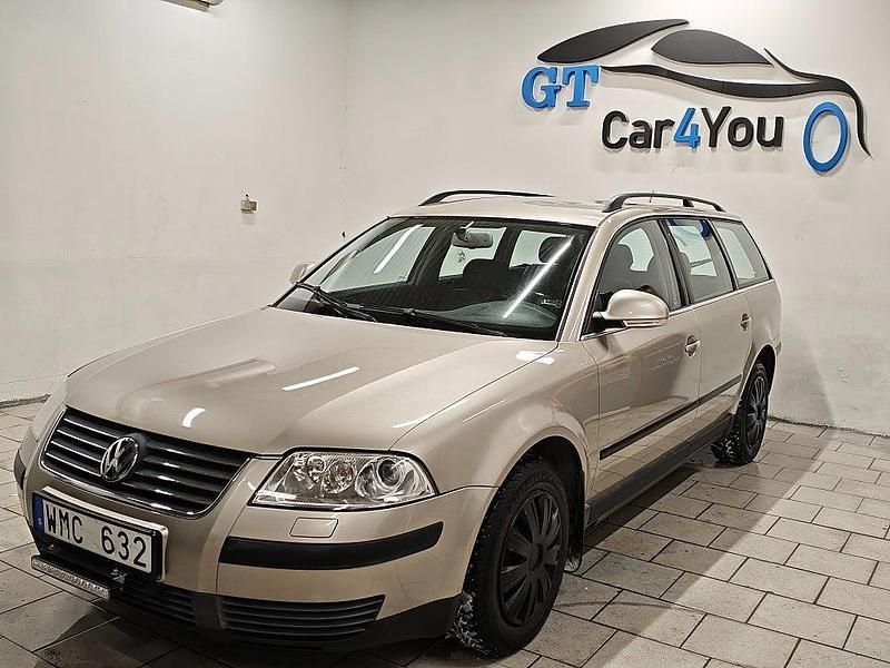 Gul Begagnad 2004 VW Passat Trendline Kombi | 29 500 kr (Marknadspris) - Bild 1/4