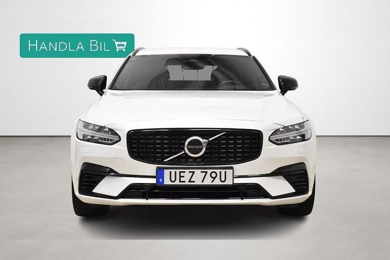 Begagnad Volvo V90 R-Design 340 HK (250 kW) 2022 Vit Kombi